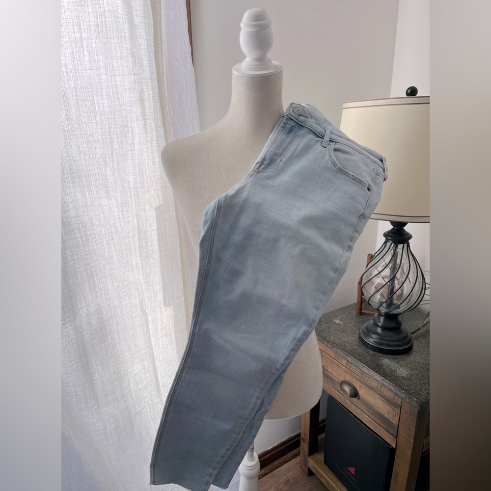 Old Navy rockstar skinny jeans